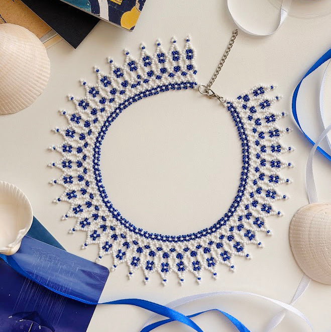 Colar de Contas "Estrela do Mar" | Branco + Azul | Feito à Mão