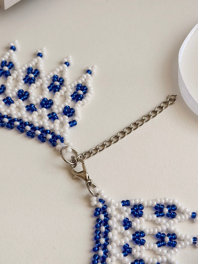 Colar de Contas "Estrela do Mar" | Branco + Azul | Feito à Mão
