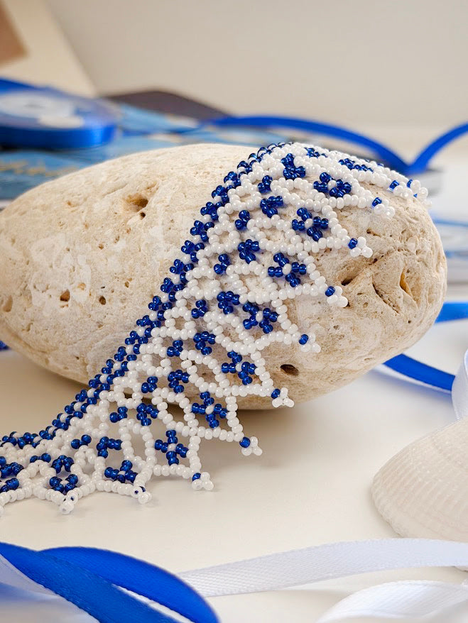 Colar de Contas "Estrela do Mar" | Branco + Azul | Feito à Mão