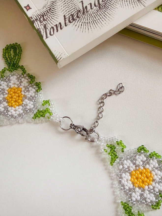 Beaded Necklace "Spring Daisy" | White, Green, Yellow & Silver | Handmade