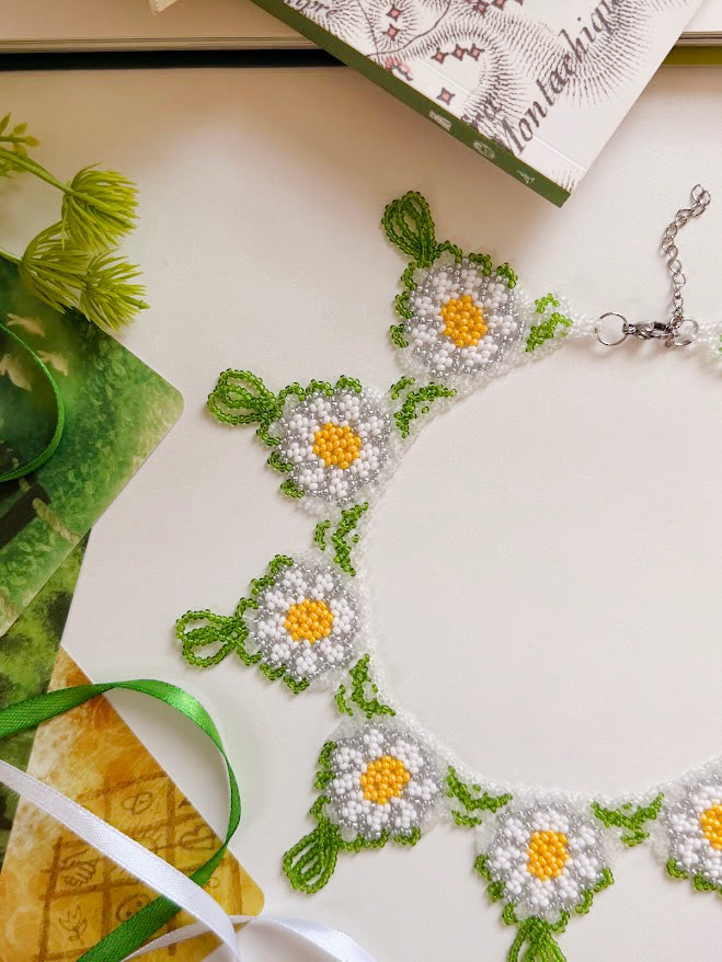 Beaded Necklace "Spring Daisy" | White, Green, Yellow & Silver | Handmade