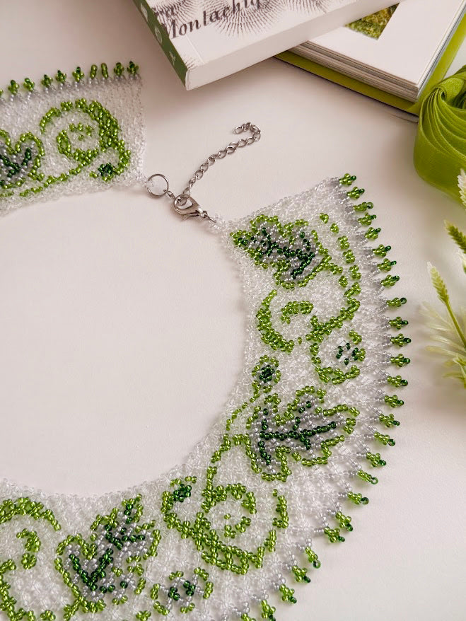 Beaded Necklace "Oak Spirit" | Green & Clear| Handmade