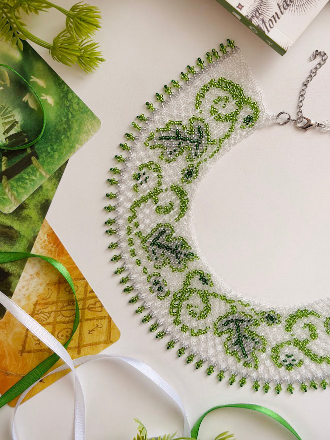 Beaded Necklace "Oak Spirit" | Green & Clear| Handmade