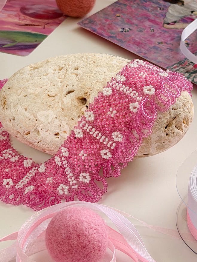 Beaded Necklace "Pink Stars" | Pink & White | Handmade