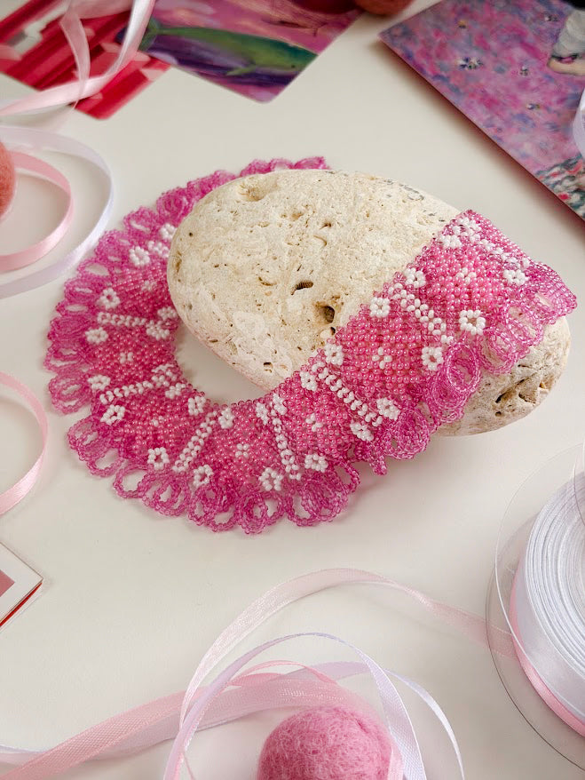 Beaded Necklace "Pink Stars" | Pink & White | Handmade