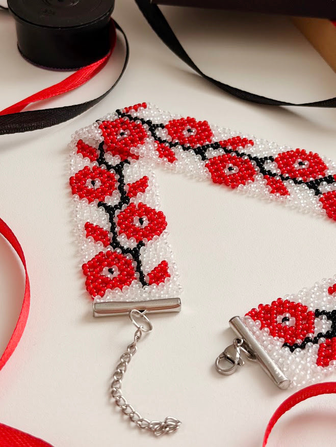 Beaded Set "Poppies" | Choker + Bracelet | Clear + Red + Black | Handmade