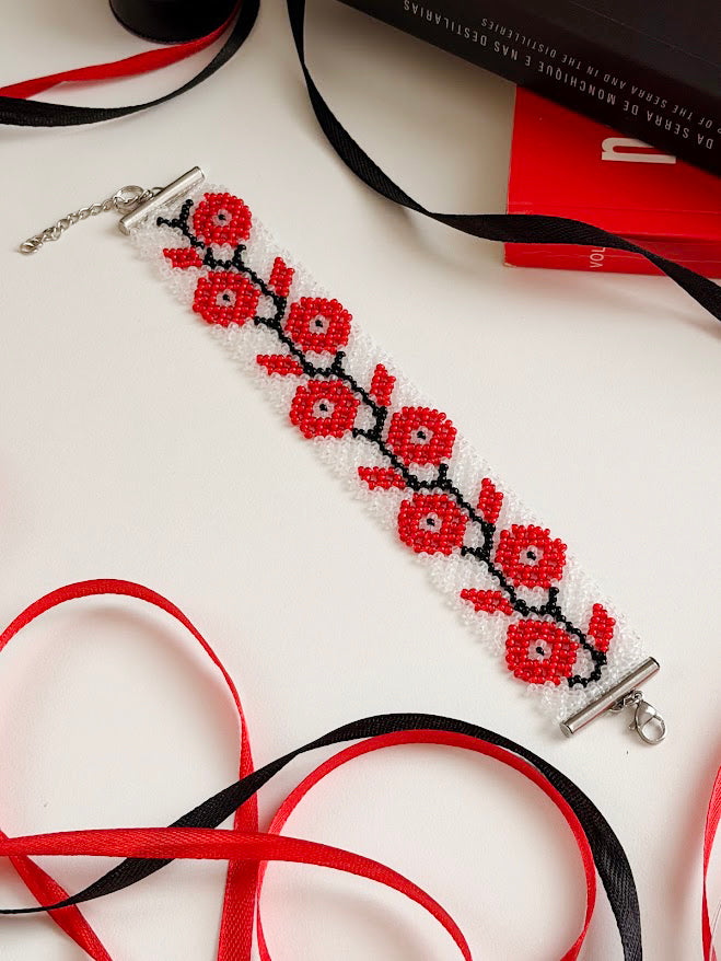 Beaded Set "Poppies" | Choker + Bracelet | Clear + Red + Black | Handmade